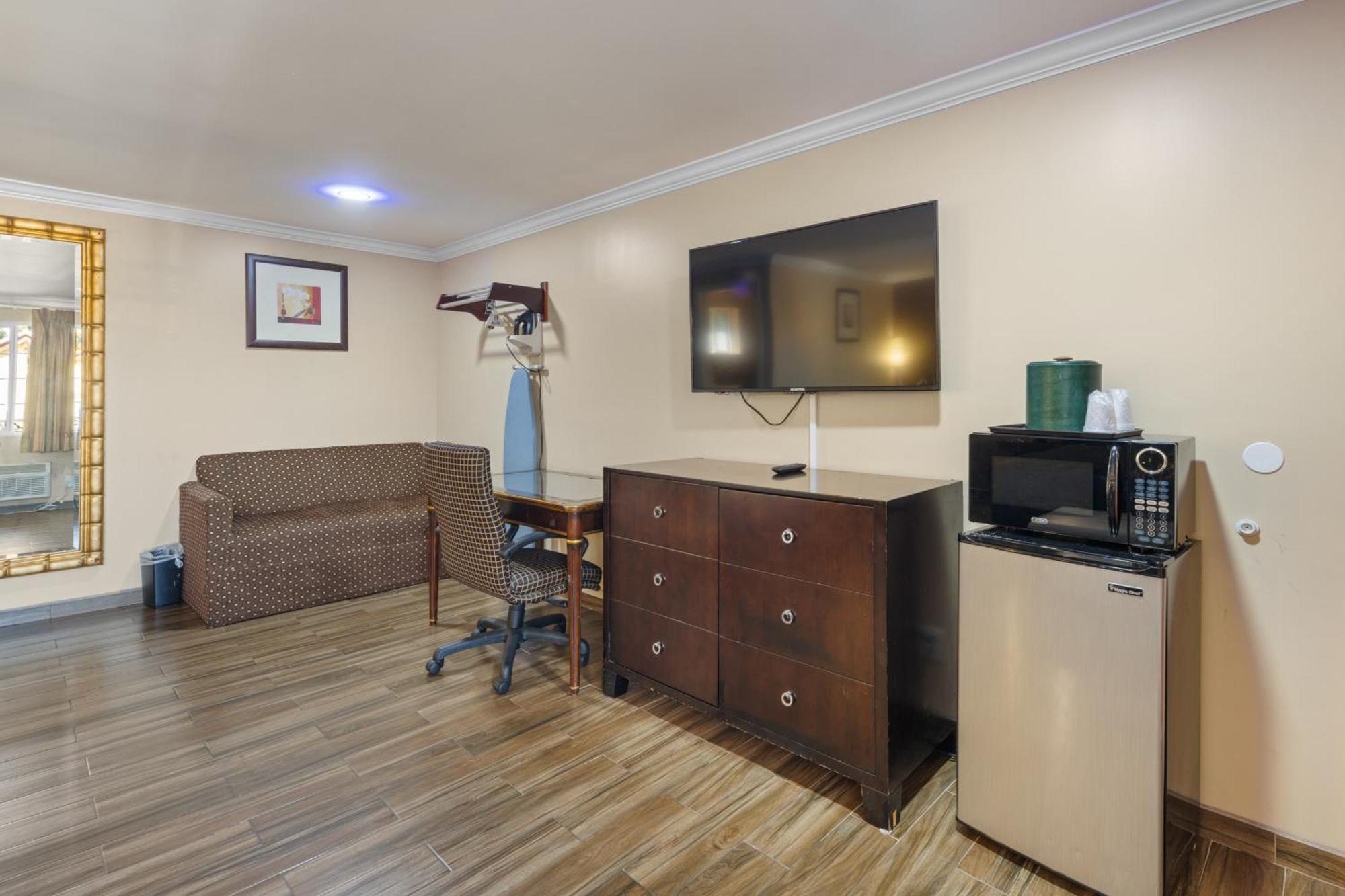 Sky Palm Motel - ออเรนจ์ ภายนอก รูปภาพ